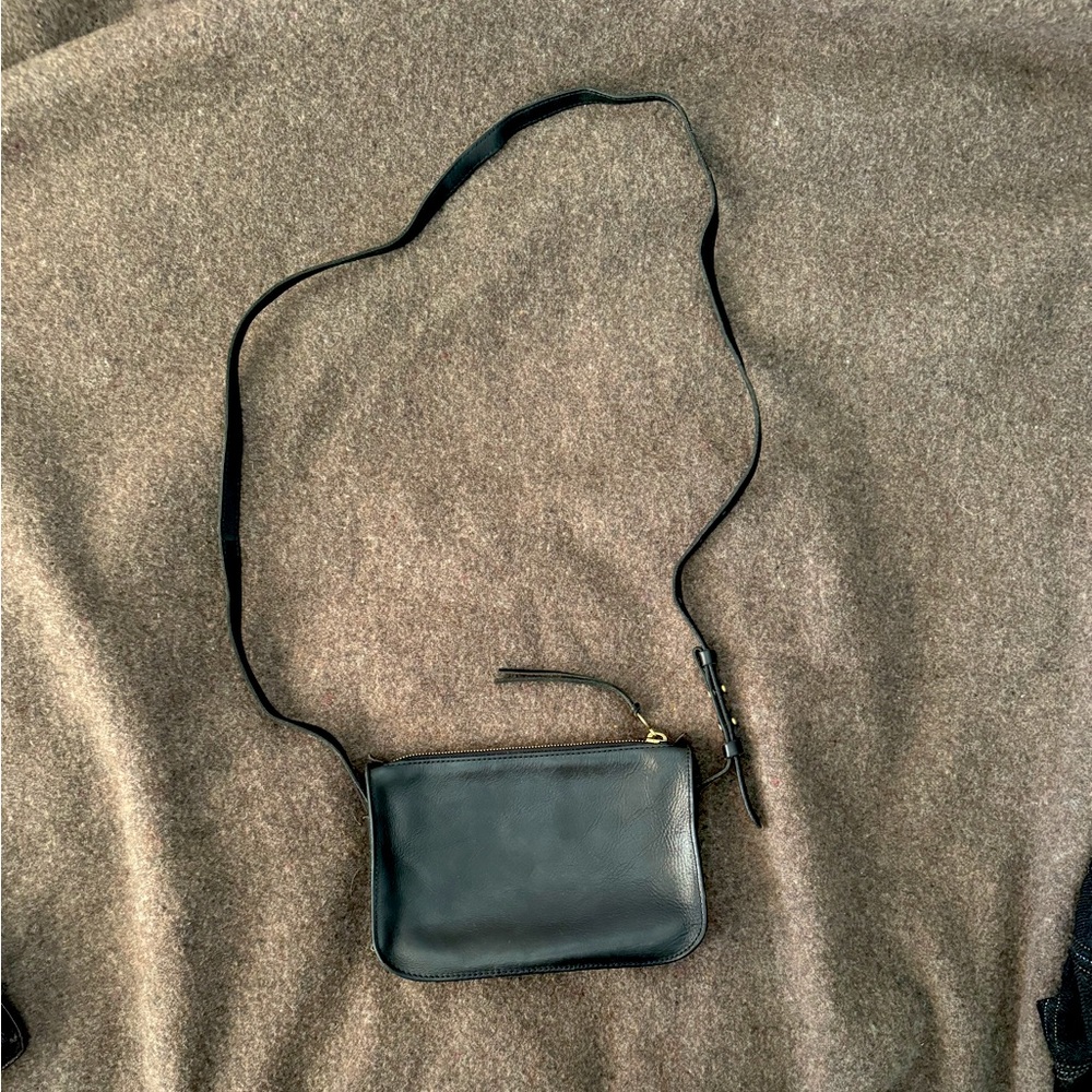 Madewell simple crossbody bag, black